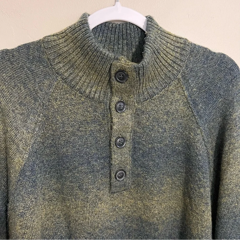 Banana Republic Green Gradient Button Mock Neck Wool Blend Sweater size XL